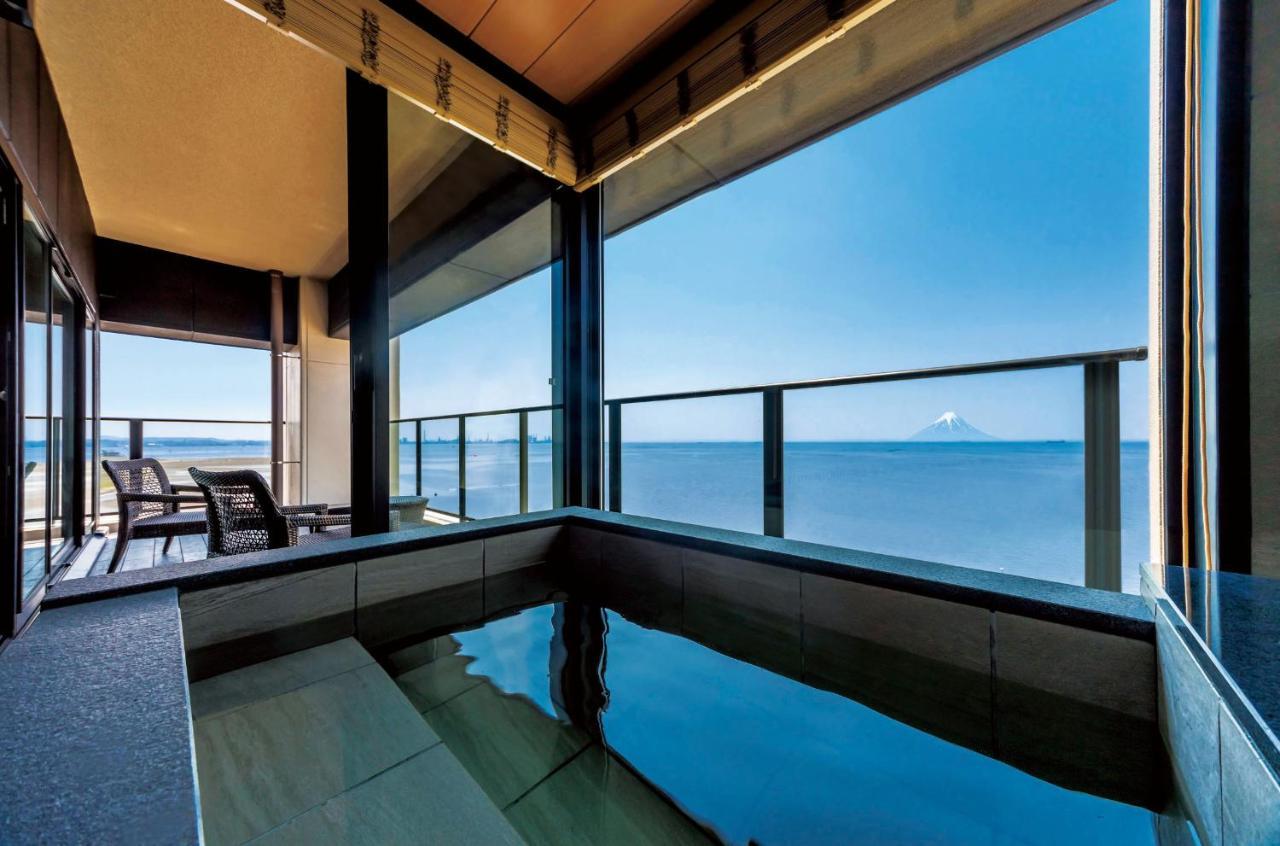 Ryugujo Spa Hotel Mikazuki Fujimitei Kisarazu Exterior photo